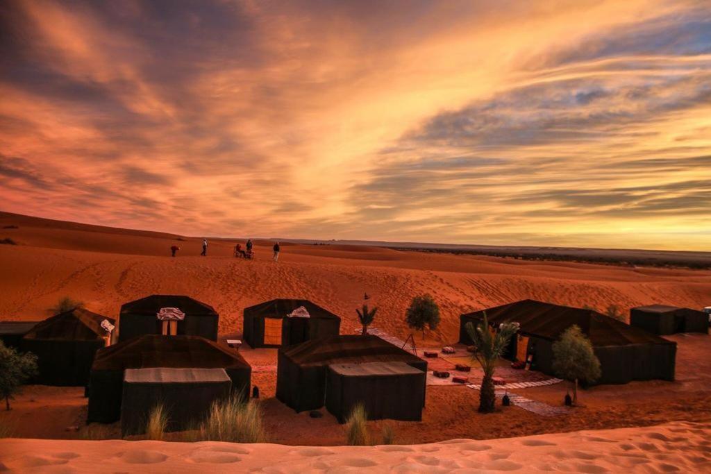 Camp Sahara Holidays M'Hamid Buitenkant foto
